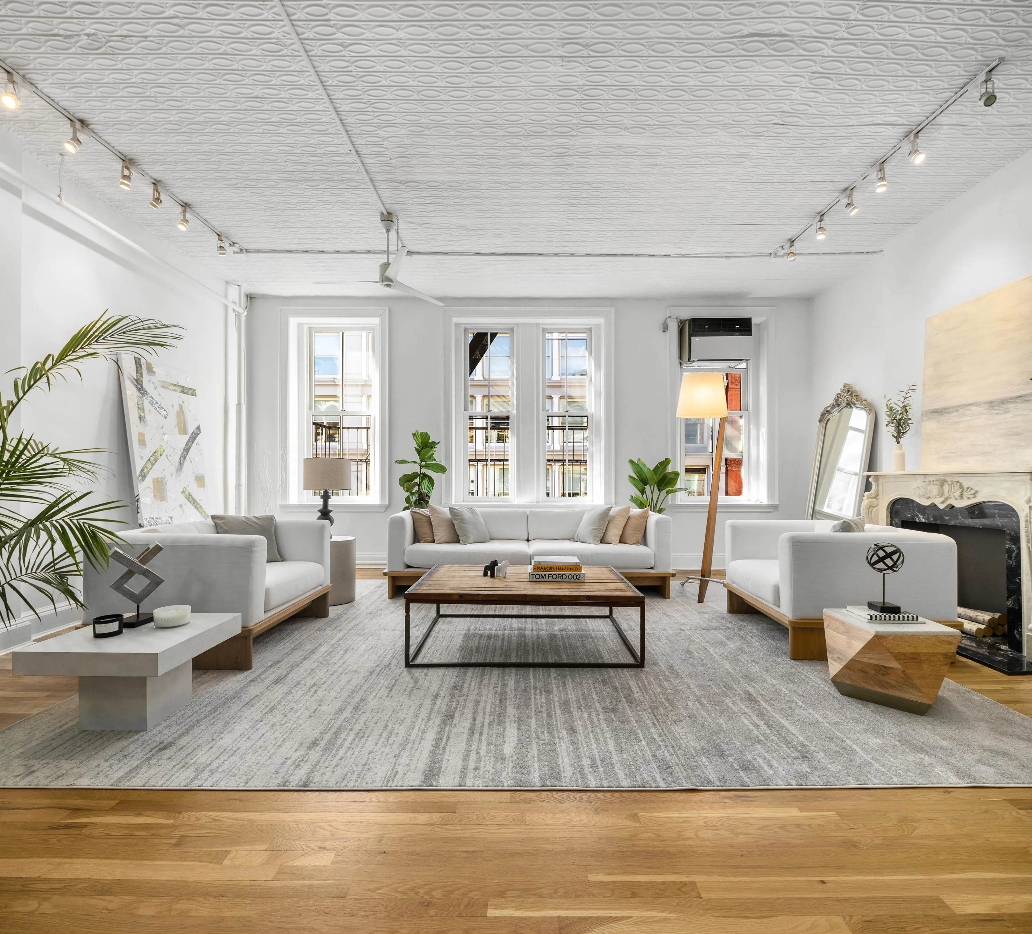 Broadway Oasis virtual tour preview